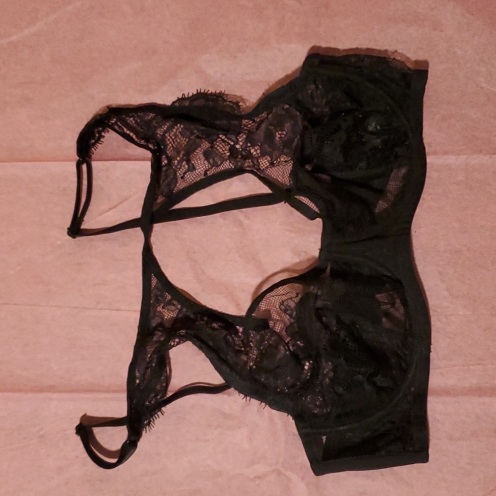 Christie's Fishnet and Lace 36C